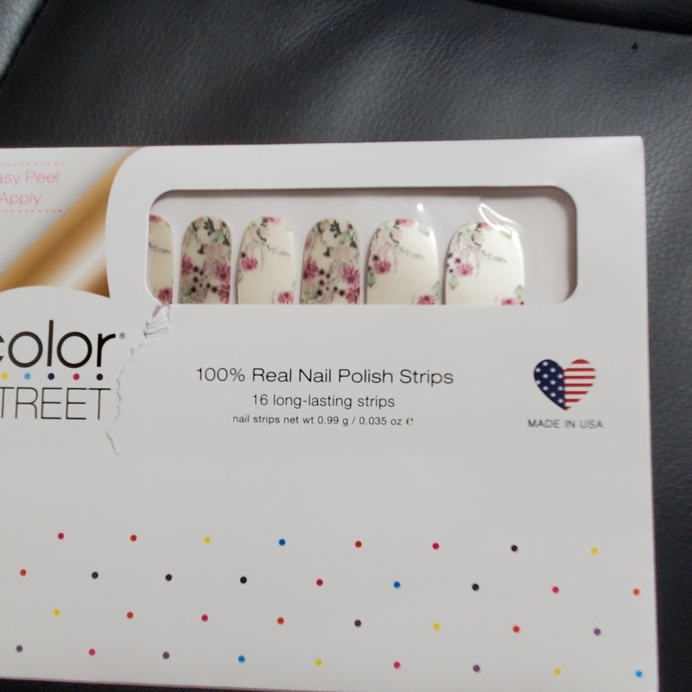 Color street